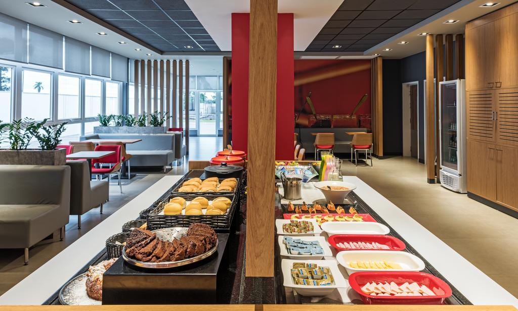 Ibis Chapeco Otel Dış mekan fotoğraf